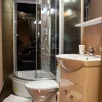 Virag Vendeghaz * מאקו