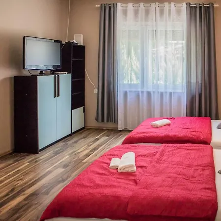 Tatil Evi Virag Vendeghaz Makó